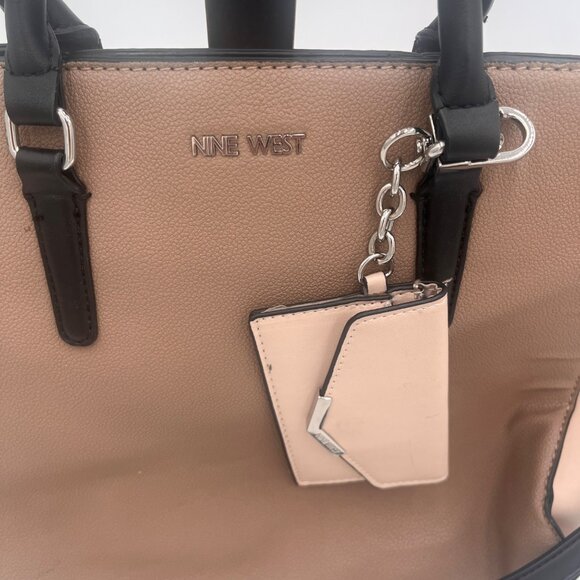 Nine West Purse Large Satchel Handbag Tan/Black with Handle or over Shoulder - Picture 3 of 16